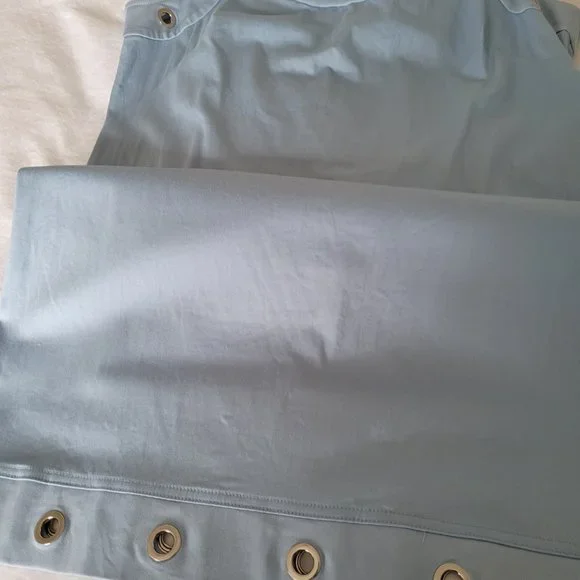 Dress - Picture 2 of 5